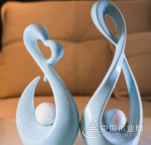 几款欧式软装饰品介绍