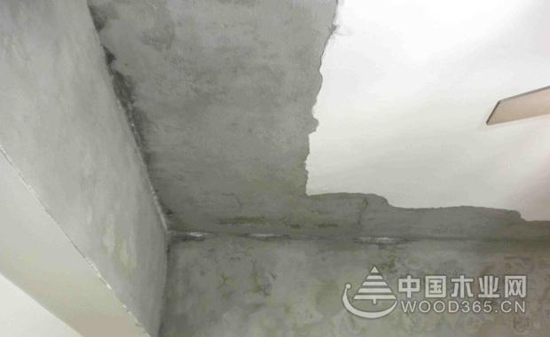 顶楼天花板漏水怎么办？
